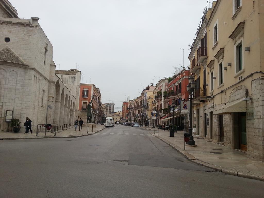 Bonadies Suite Barletta Buitenkant foto